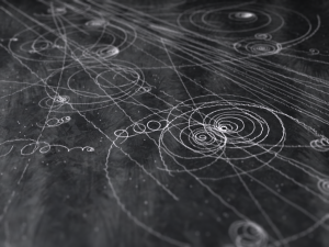Particle Tracks as from a cloud chamber